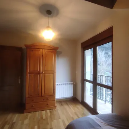 Apartman Entre Potes Y Picos Con Wifi Y Garaje