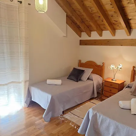 Entre Potes Y Picos Con Wifi Y Garaje Lejlighed